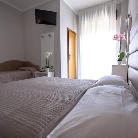 Hotel Susy 3*