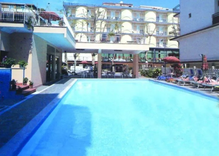 Susy Hotel 3*